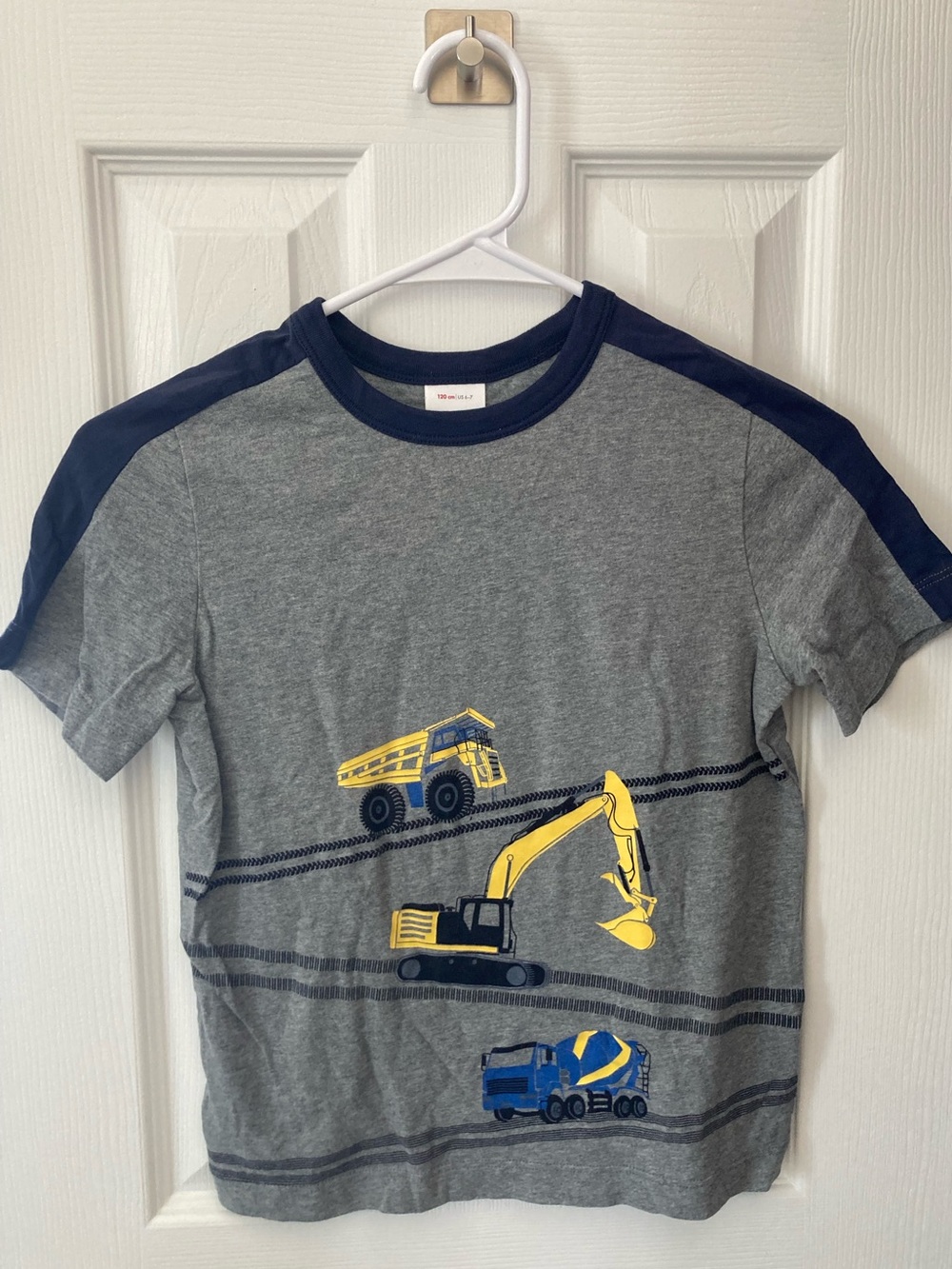 HANNA ANDERSSON - Short Sleeve Cotton T-Shirt with Construction Trucks - 6-7T